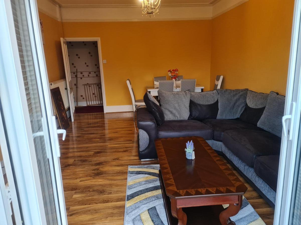 4Br Sea View Escape-Near Snowdonia& Coastal Trails Villa Penmaenmawr ภายนอก รูปภาพ